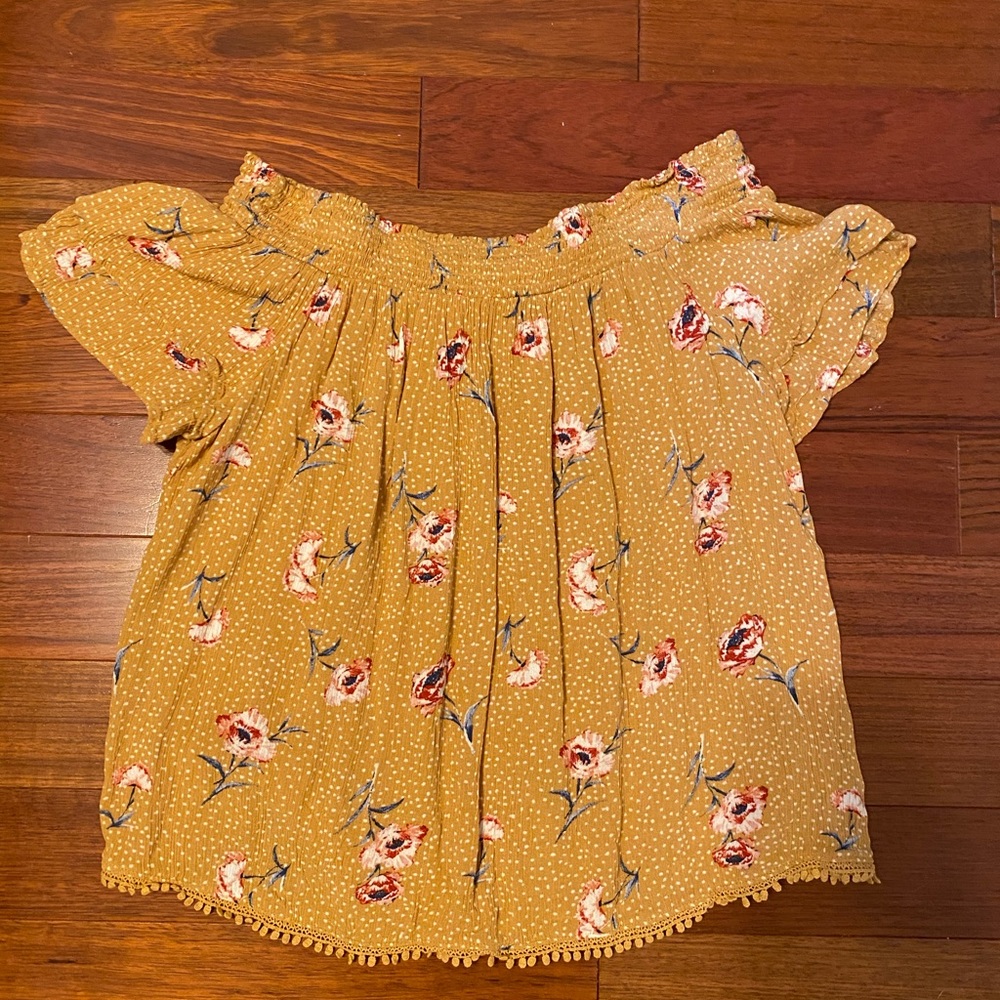 Off the Shoulder T-shirt